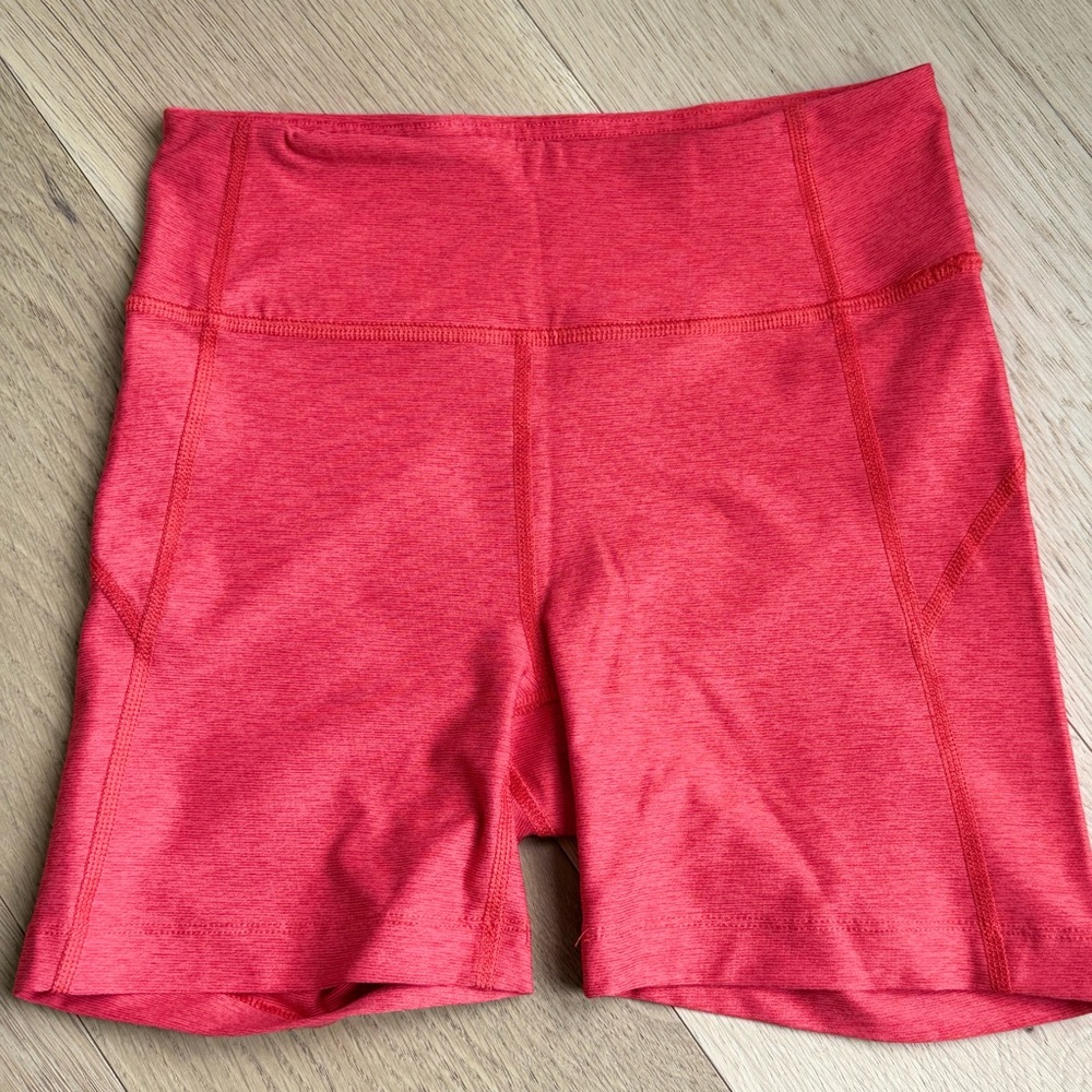 Outdoor Voices Warmup 5" Short In Red/Pink Mid-Rise Size XS